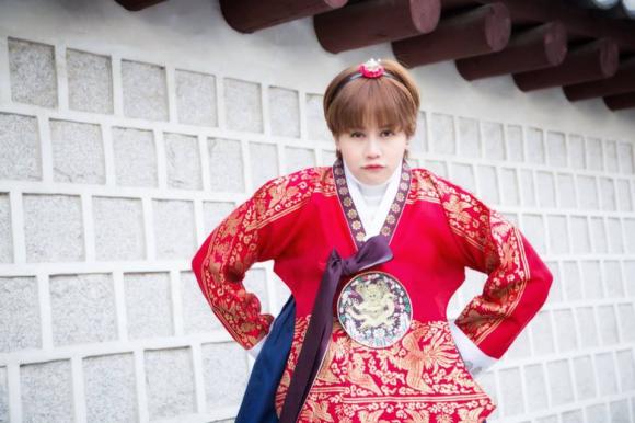 an nguy, an nguy mặc hanbok, an nguy đi hàn quốc