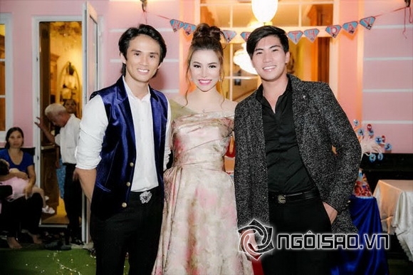 Hoa hậu Bùi Thị Hà , Bùi Thị Hà, Sao Việt