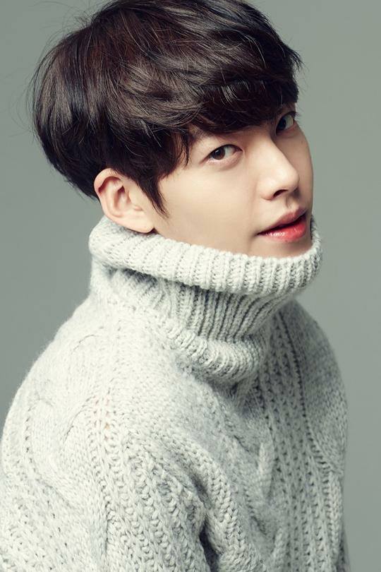 diễn viên kim woo bin, kim woo bin viết thư tay, kim woo bin điều trị ung thư vòm họng