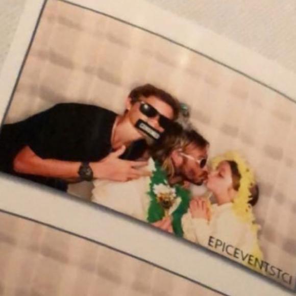 ngôi sao David Beckham,David Beckham và con gái, david beckham hôn môi con gái
