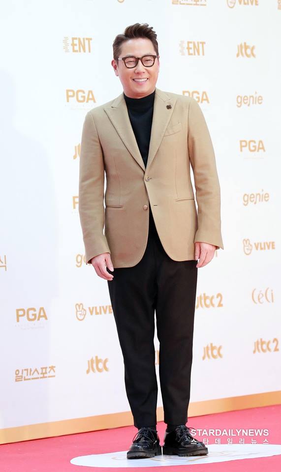 Lee Seung Gi, thảm đỏ Golden Disc Awards, Golden Disc Awards