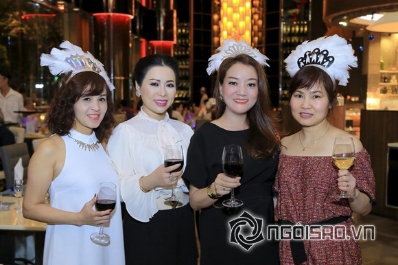 ntk-oanh-phan-121-10-ngoisao.vn-w580-h386 1 NTK Oanh Phan, sao việt