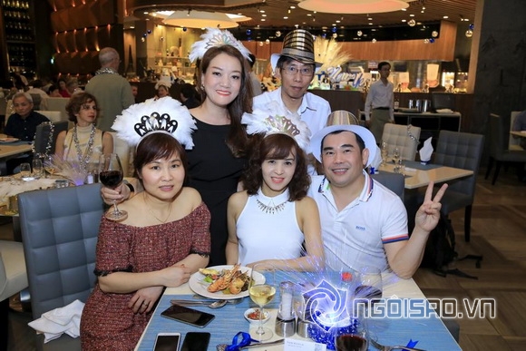 ntk-oanh-phan-121-3-ngoisao.vn-w580-h387 8 NTK Oanh Phan, sao việt