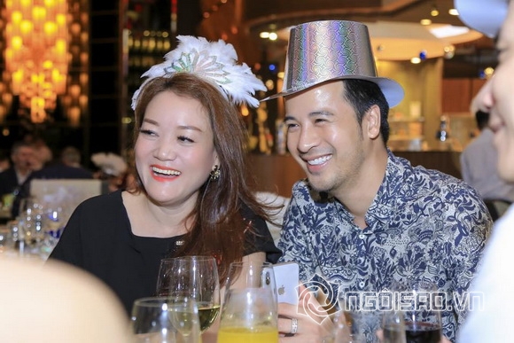 ntk-oanh-phan-121-7-ngoisao.vn-w580-h387 4 NTK Oanh Phan, sao việt