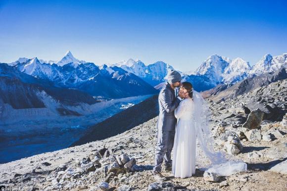 đỉnh Everest, đám cưới trên đỉnh Everest, đám cưới đặc biệt