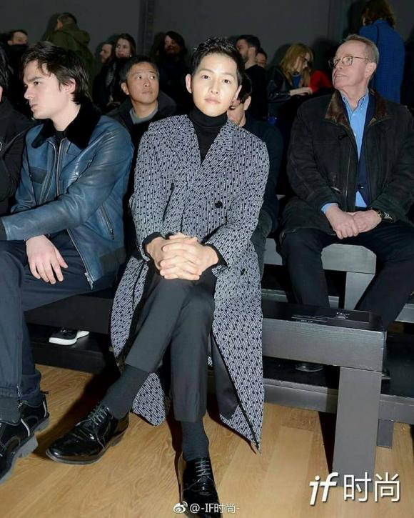 Song Joong Ki, song joong ki dior, paris men's fashion week
