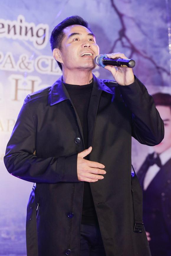 Ca sĩ quang hà,quang hà tái xuất thủ đô,quang hà náo động time city