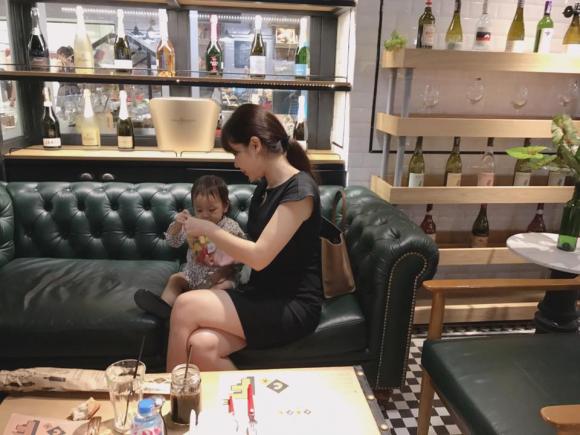  Lưu Hương Giang, Hồ Hoài Anh, con gái của  Lưu Hương Giang,