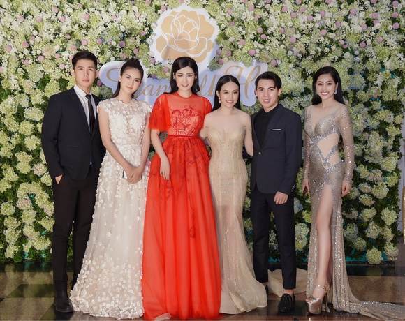 Kenbi khánh phạm, Á hậu tú anh, sao việt