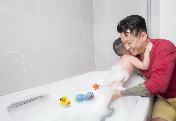 Tuấn Hưng, sao việt