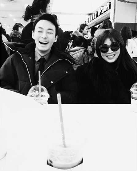 ngôi sao điện ảnh Ha Ji Won, em trai ha ji won, qua đời vì bệnh trầm cảm