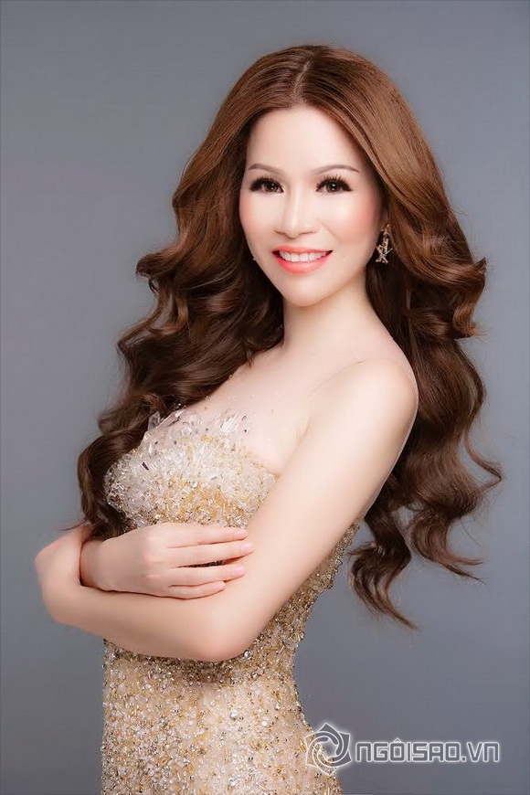 bui-thi-ha-251-9-ngoisao.vn-w580-h870 11 Hoa hậu Bùi Thị Hà, U23 Việt Nam, sao việt