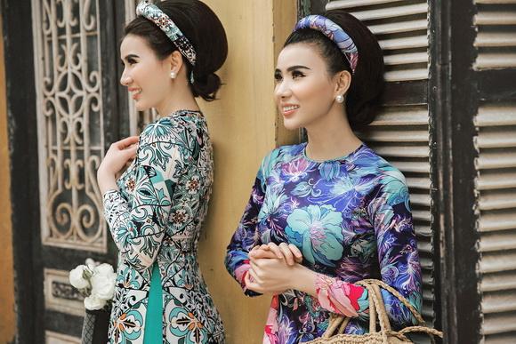 Người mẫu thư huyền,người mẫu huyền thư,cặp mẫu song sinh thư huyền huyền thư