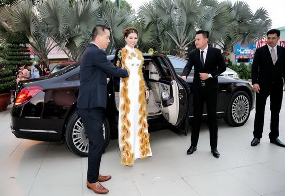 bui-thi-ha-bo-sung-291-2-ngoisao.vn-w580-h399 0 Đàm Vĩnh Hưng, Đàm Vĩnh Hưng, Sao Việt