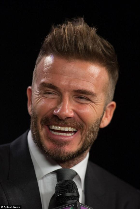 ngôi sao David Beckham,cầu thủ David Beckham, xuống tóc, điển trai ngời ngời
