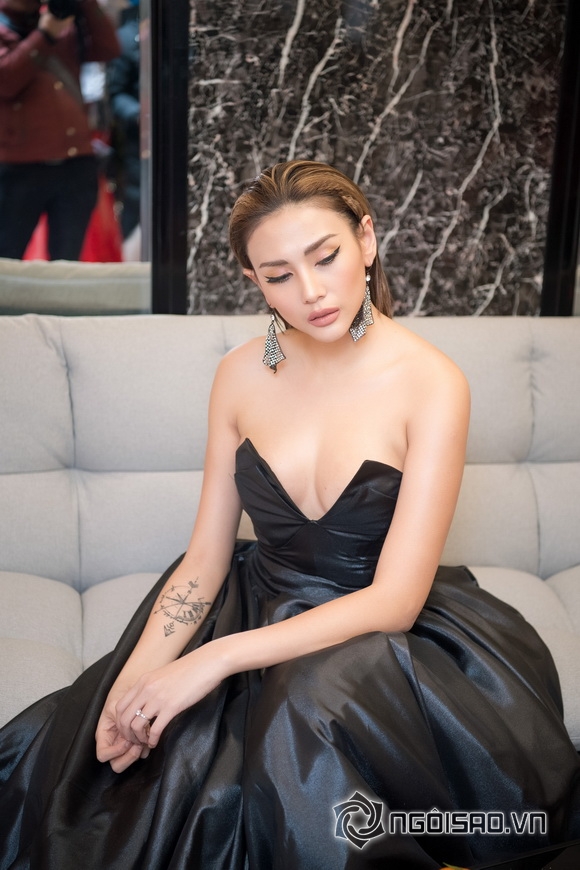 Hoa hậu diễm hương,siêu mẫu võ hoàng yến,Miss Earth 2017 