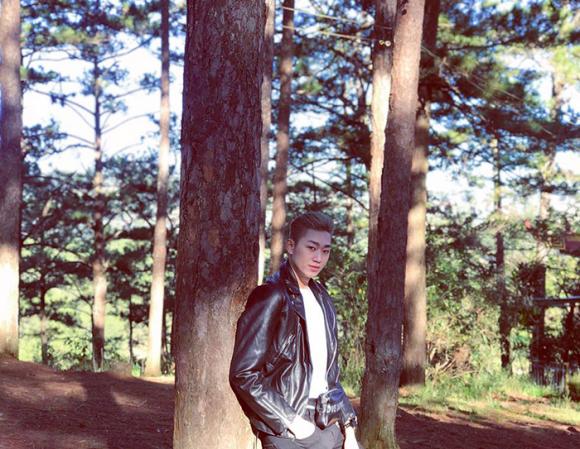 anh-6-ngoisao.vn-w700-h543 2 Đặng Minh Châu, người mẫu Đặng Minh Châu, chuyên viên tư vấn mỹ phẩm Đặng Minh Châu