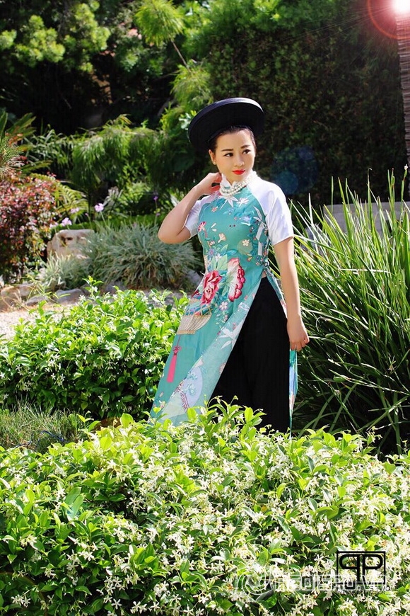 Bella Nguyễn, Sao Việt