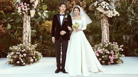 Song Joong Ki và Song Hye Kyo, hình ảnh ngọt ngào, 100 ngày về chung 1 nhà