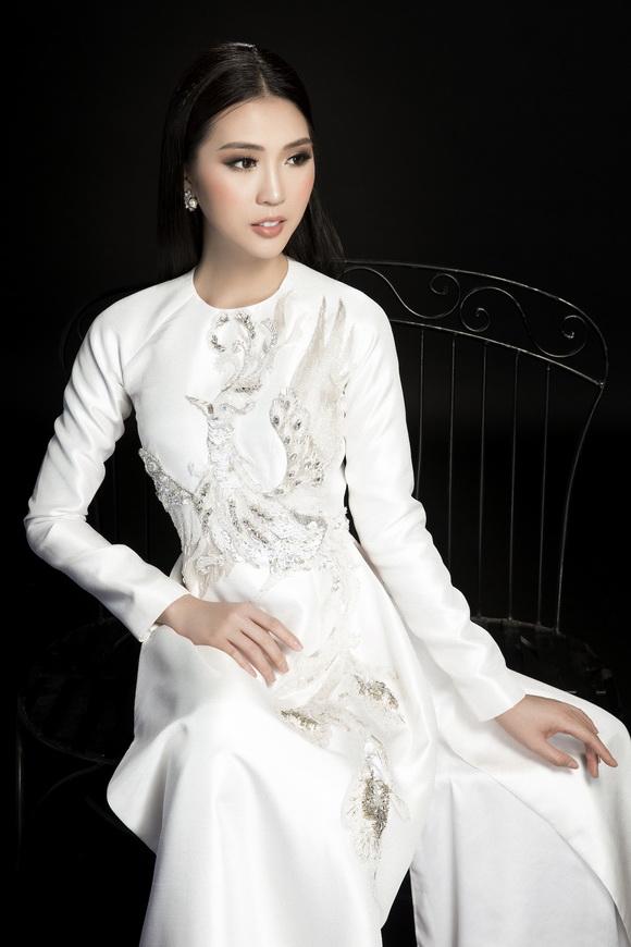 Người đẹp tường linh,Hoa hậu Sắc đẹp Châu Á 2017,tường linh diện áo dài đón tết