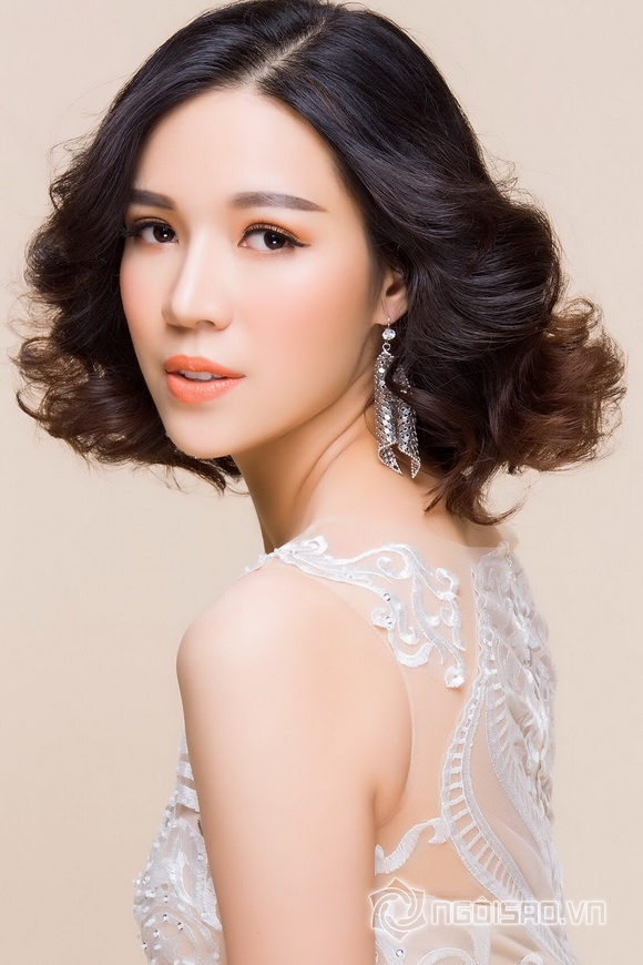 chan-vu-43-10-ngoisao.vn-w580-h870 0 lễ hội Áo Dài 2018, Vũ Thùy Trang, Người mẫu Vũ Thùy Trang