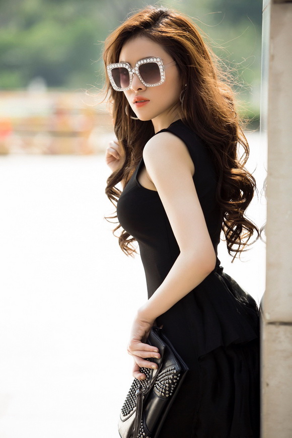 thu-dung-143-9-ngoisao.vn-w580-h870 2 Hoa Hậu Thư Dung, sao việt