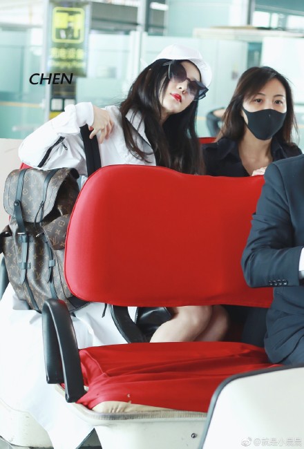 diễn viên Phạm Băng Băng,Phạm Băng Băng thời trang, thời trang sân bay
