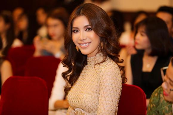 minh tú, siêu mẫu, sao việt