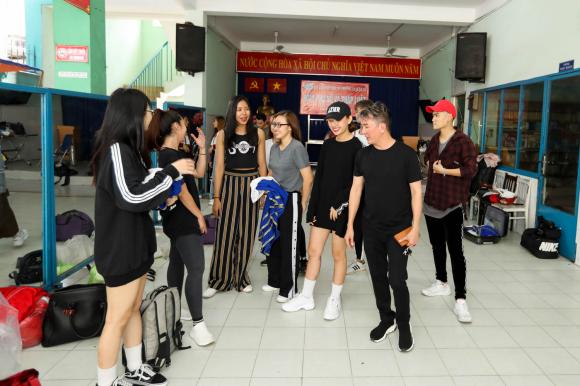 Đàm Vĩnh Hưng, biệt thự Đàm Vĩnh Hưng, sao việt