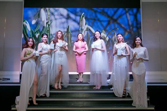 my-pham-onasa-174-3-ngoisao.vn-w580-h387 1 mỹ phẩm dược liệu tại Việt Nam, mỹ phẩm onasa