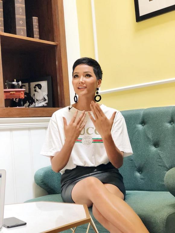 H'Hen Niê, Hoa hậu Hoàn vũ, sao Việt