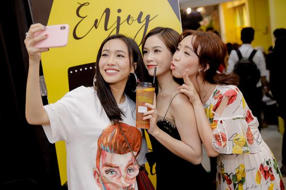 Thu Trang, Tiến Luật, sao Việt