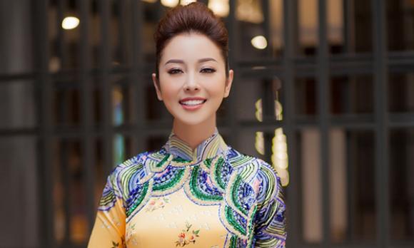 Hoa hậu Jennifer Phạm, Jennifer Phạm, sao Việt