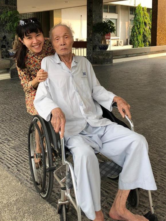 MC Quỳnh Hoa, sao Việt, bố mc quỳnh hoa qua đời