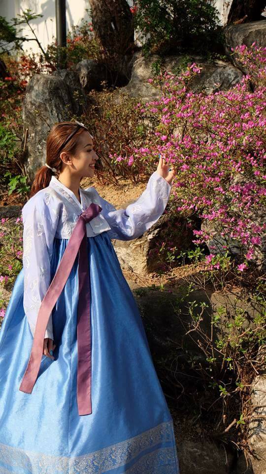 vân hugo, ảnh mới vân hugo, vân hugo mặc hanbok