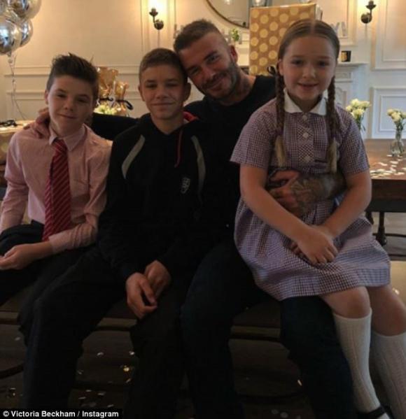 Harper Seven Beckham,con gái David Beckham,David Beckham sinh nhat