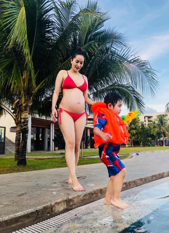 khánh thi, khánh thi mang bầu lần hai, khánh thi bikini