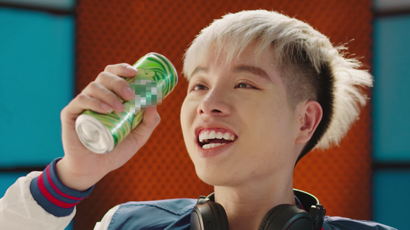 Hoà Minzy, Đức Phúc, sao việt