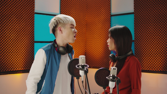 Hoà Minzy, Đức Phúc, sao việt