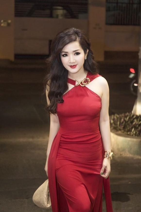 Giáng My, Hoa hậu Đền Hùng, đạo diễn Lê Hoàng, sao Việt