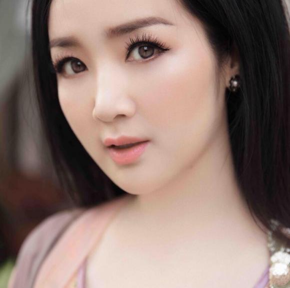 Giáng My, Hoa hậu Đền Hùng, đạo diễn Lê Hoàng, sao Việt