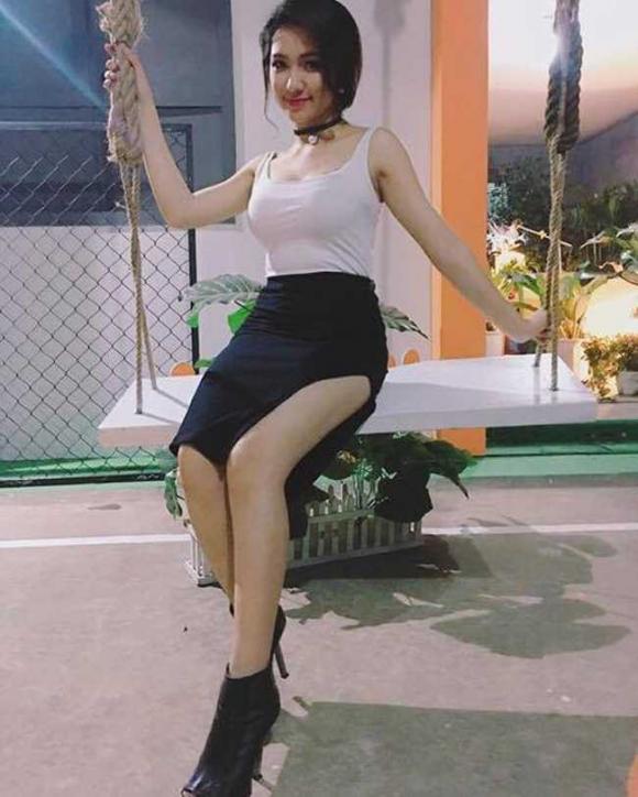 Hòa Minzy,Hòa Minzy diện bikini khoe vòng một,sao Việt