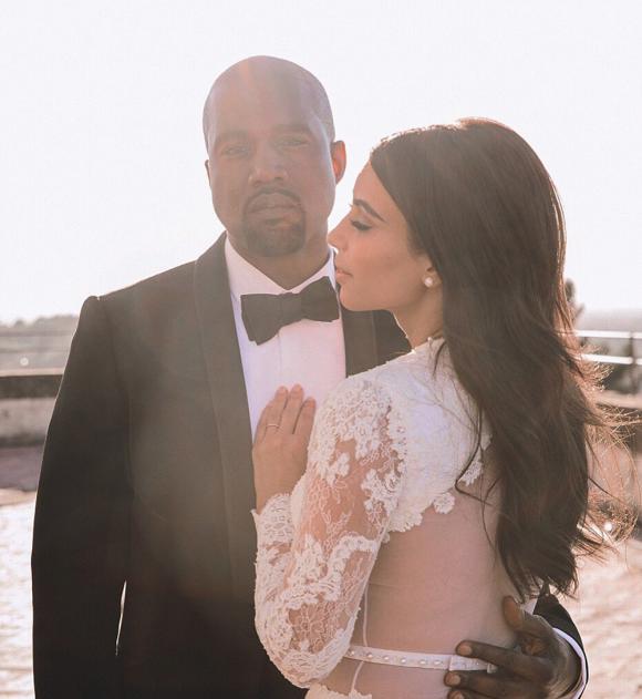 Kim siêu vòng 3,Kim Kardashian và Kanye West, kỷ niệm ngày cưới