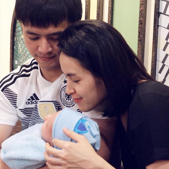 tú vi, bà xã văn anh, quá trình sinh mổ