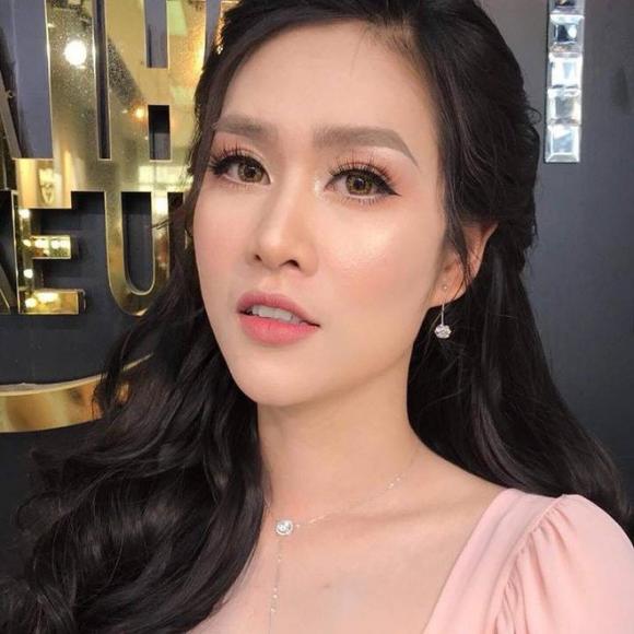 nguyệt thảo mai, hà hương, nguyệt thảo mai makeup