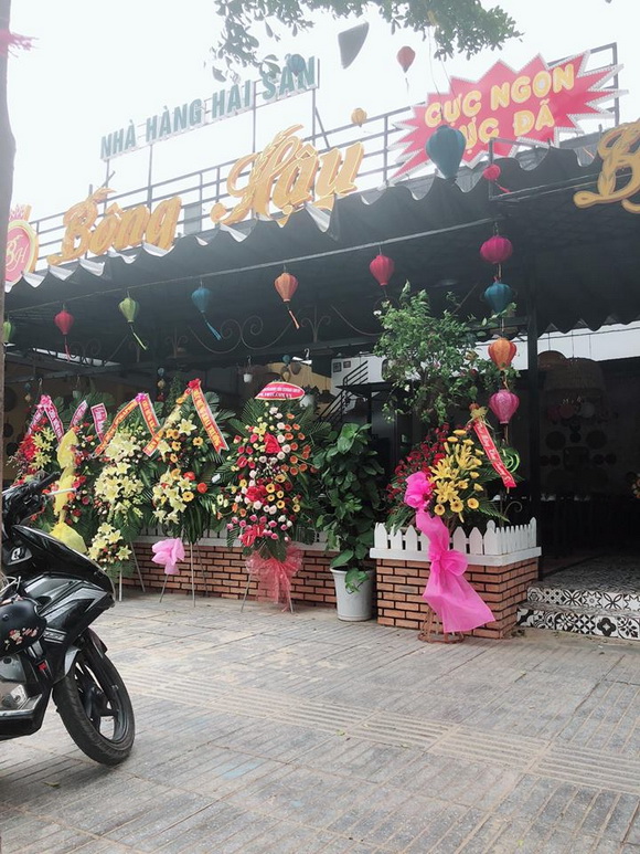 nha-hang-bong-hau-156-8-ngoisao.vn-w580-h773 6 Á hậu Nguyễn Vân Anh, nhà hàng Bông Hậu, Nhà hàng hải sản Bông Hậu