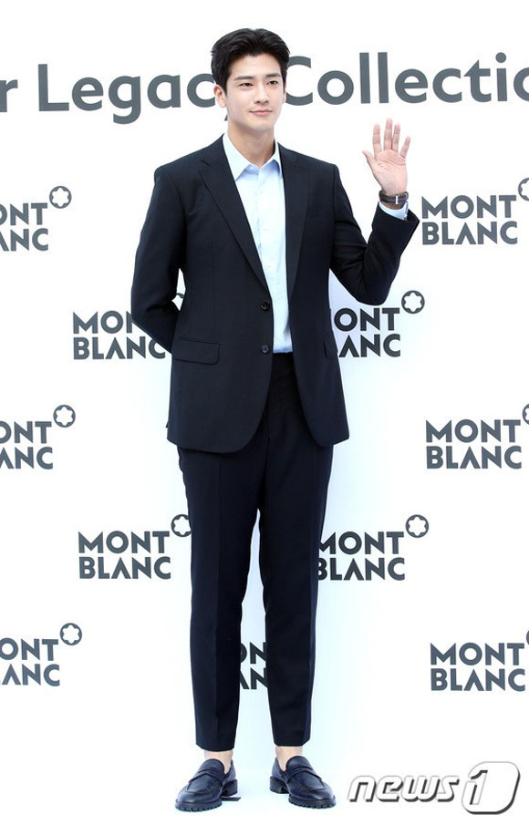 Park Seo Joon, Thư ký Kim, sao hàn