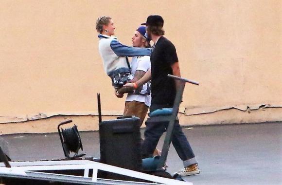 tin đồn về Justin Bieber,Justin Bieber và Hailey Baldwin, sao Hollywood