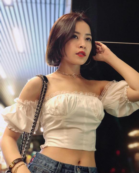 croptop, mẫu croptop đẹp, sao việt mặc croptop