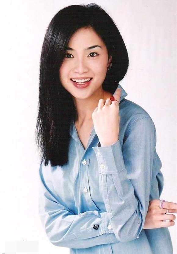 Hoa hậu Hong Kong, sao Hoa ngữ, Đàm Tiểu Hoàn